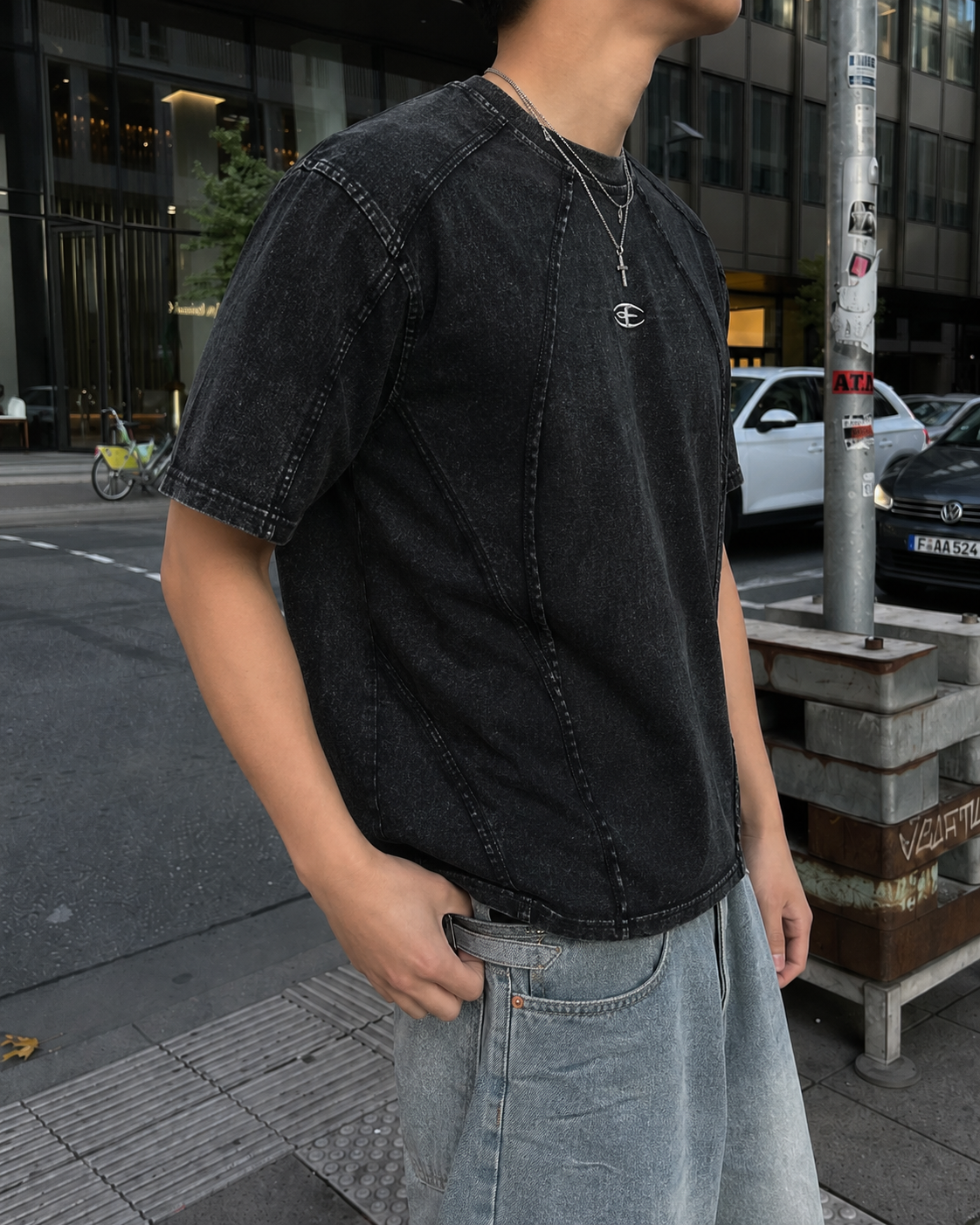 Black patchwork T-shirt side view regular fit