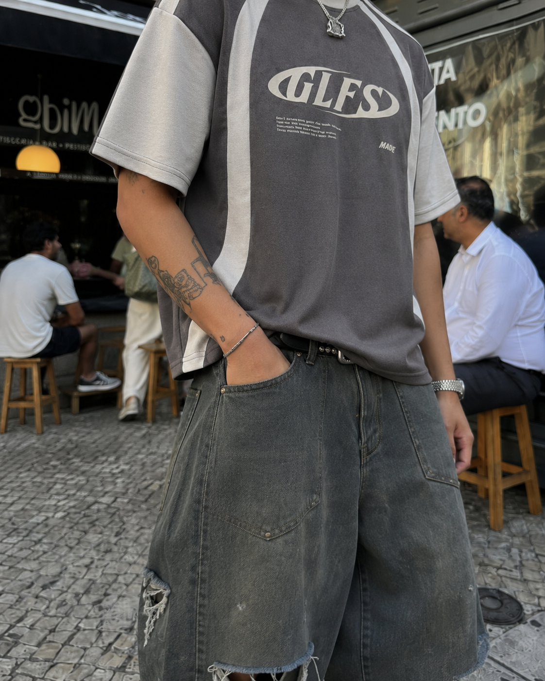 T-shirt GLFS gris détail empiècements crème