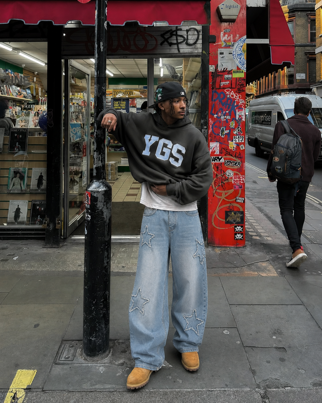 Jean étoile bleu homme porté style Y2K streetwear