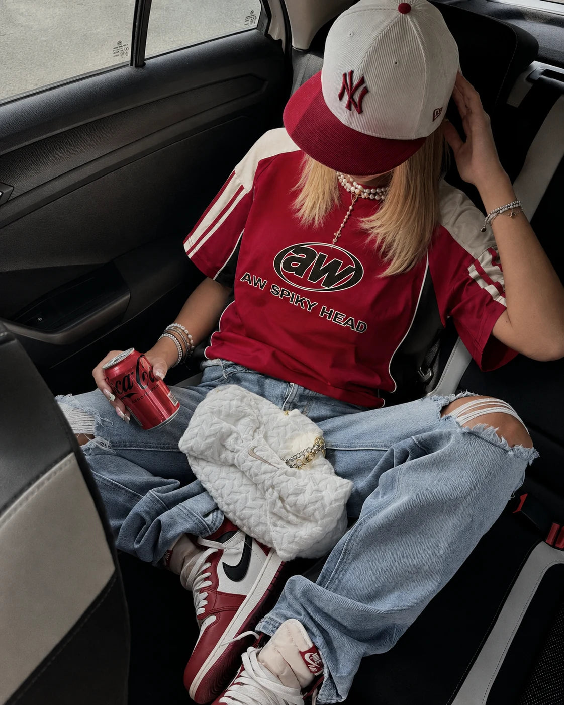 AW T-shirt rød oversized båret streetwear