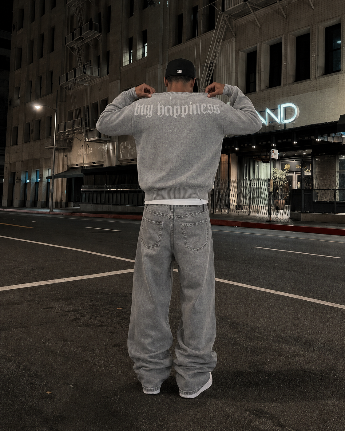 Pull Dollar gris vue dos avec inscription Buy Happiness