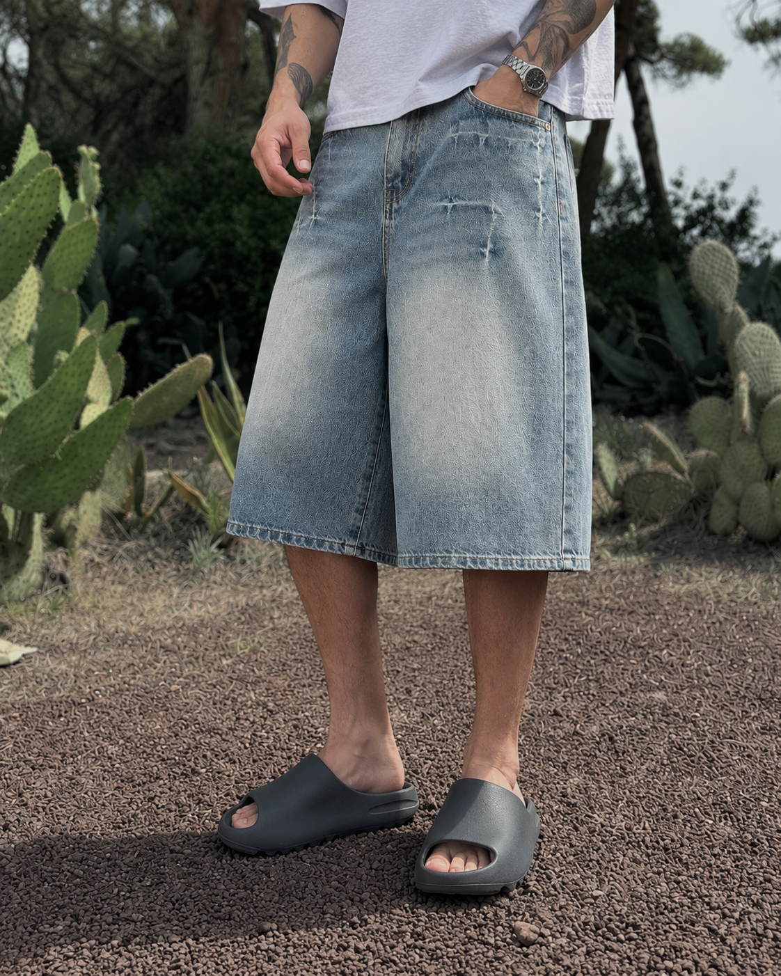 Jorts washed Y2K coupe baggy denim bleu homme porté
